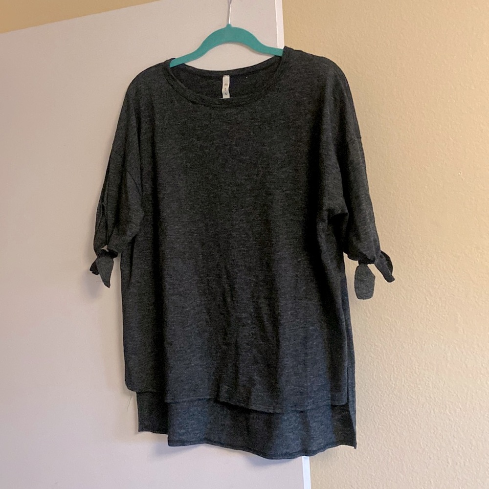 NWOT MTS grey blouse w tie details on half sleeve